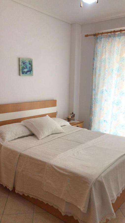 סרנדה Meni'S Family Apartament מראה חיצוני תמונה